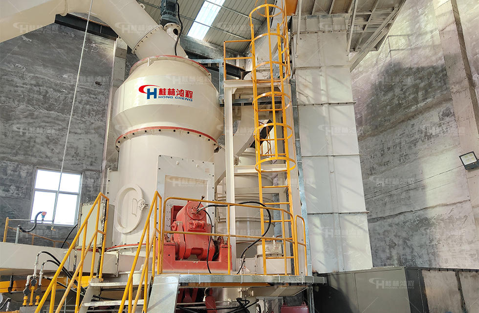 铝矾土磨粉机 铝矾土磨粉机